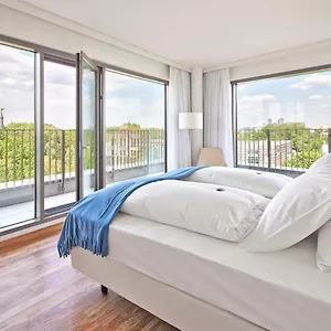 4* Hotell Pestana Tiergarten