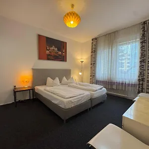 Appartement M M Vintage Family, Handwerker Und Monteure